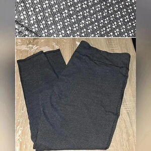 GapFit Gap Fit Printed Black & White Stretch Leggings Cropped Capri Women's XXL